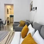 Iris On Popovich Apartament Lwów