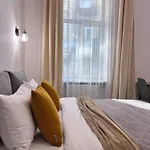 Iris On Popovich Apartament Lwów