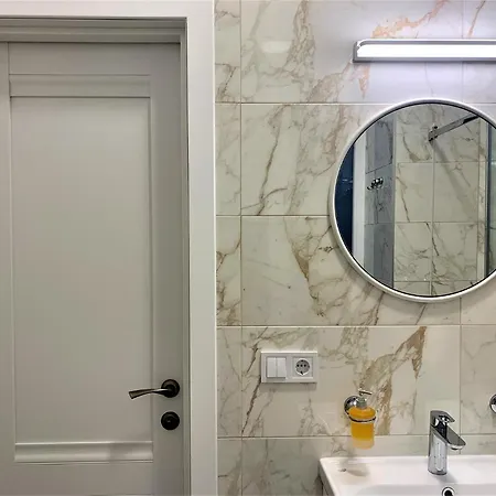 Iris On Popovich Apartman Lviv