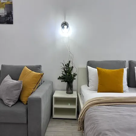 Iris On Popovich Apartamento Leópolis