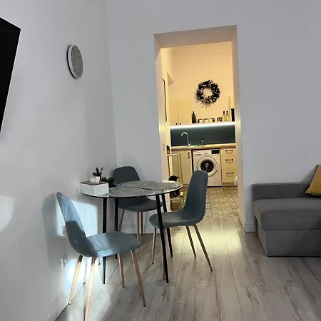 Iris On Popovich Apartamento *
