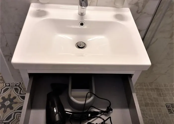 Iris On Popovich Leópolis