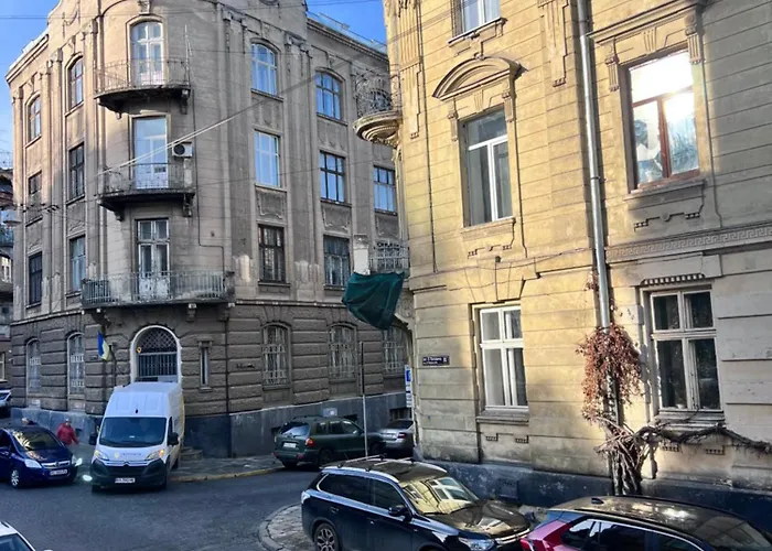 Iris On Popovich Apartamento Leópolis